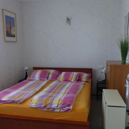 Orwa Apartmanok - Fenyofa Koez Залакарос Екстериор снимка