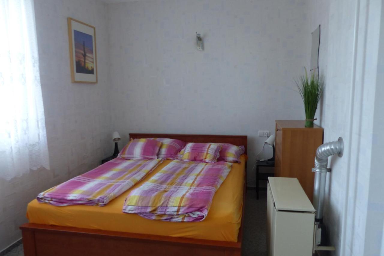 Orwa Apartmanok - Fenyofa Koez Залакарос Екстериор снимка