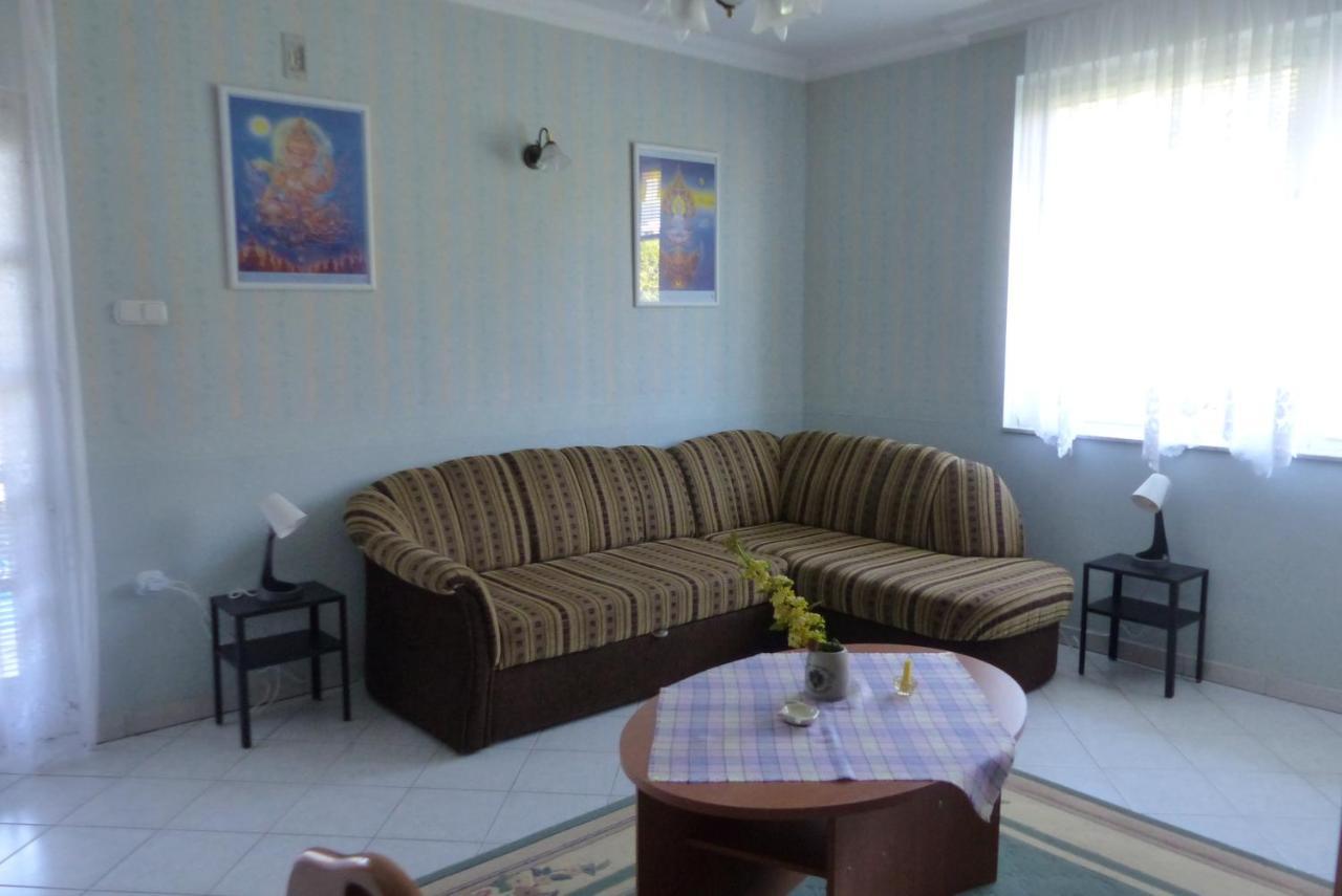 Orwa Apartmanok - Fenyofa Koez Залакарос Екстериор снимка